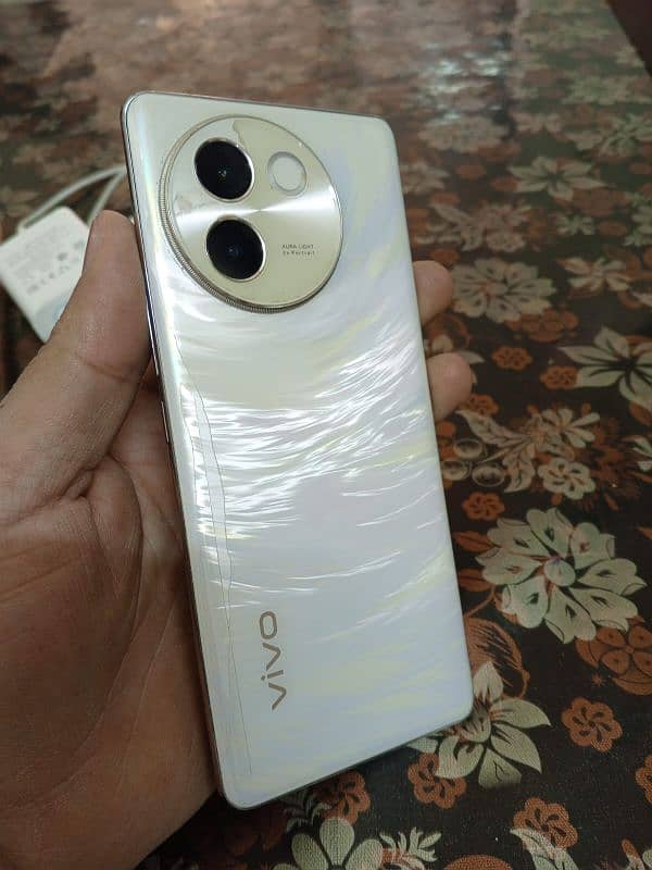 vivo v30e complete box 1