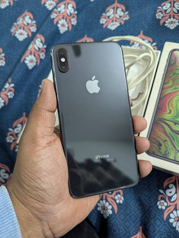 iphone xs max PTA approved 4