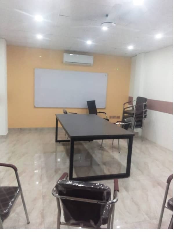 Area 1500 Sqft Sami Furnished Corporate Office Near kalma Chowk Gulberg Lahore For Rent 5