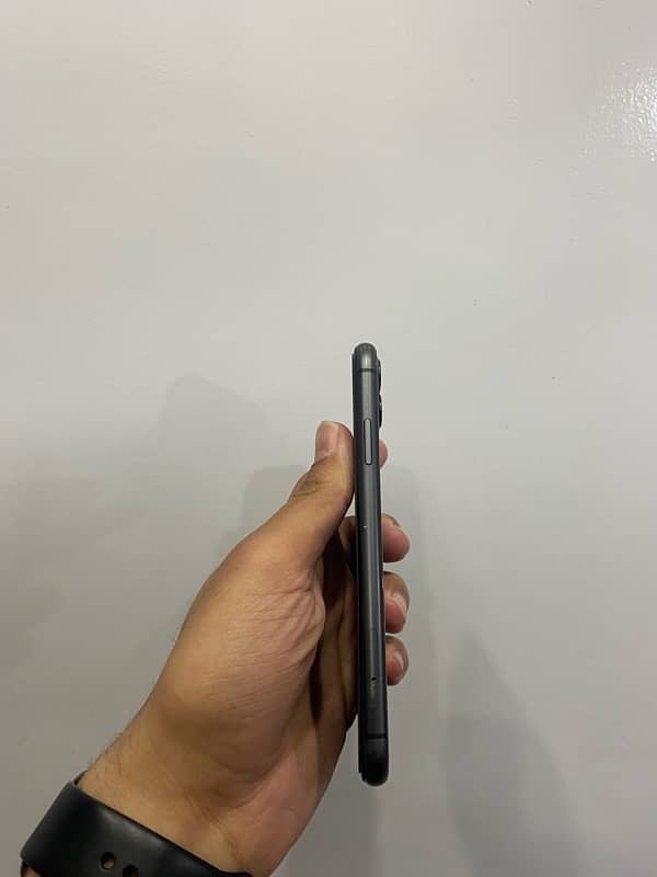 iPhone 11 Urgent Sale ( 03484676780 whatsapp ) 5