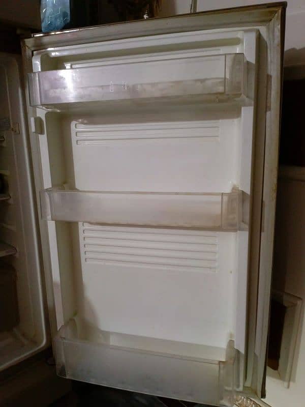 pel refrigerator 4