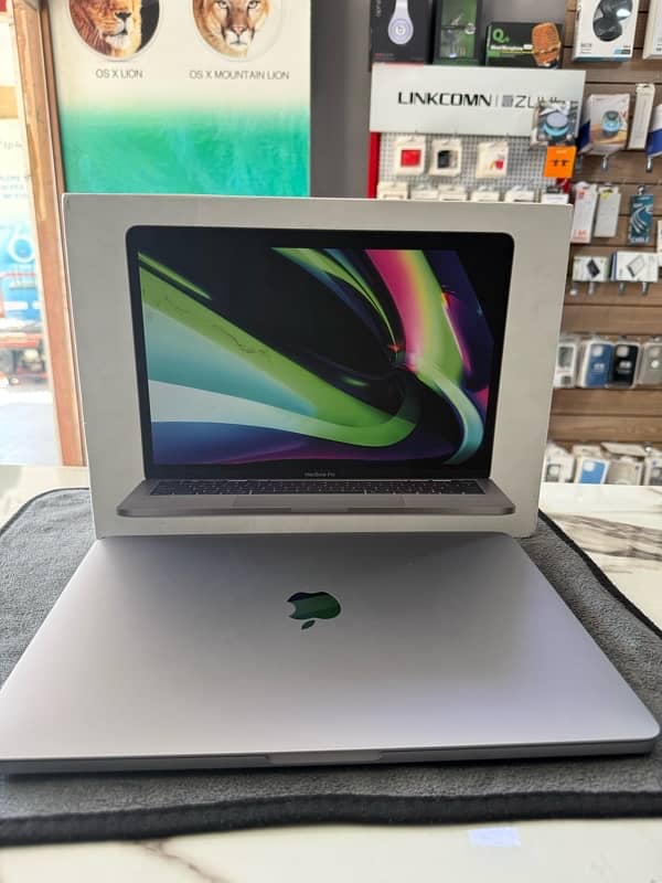 MacBook Pro M1 1