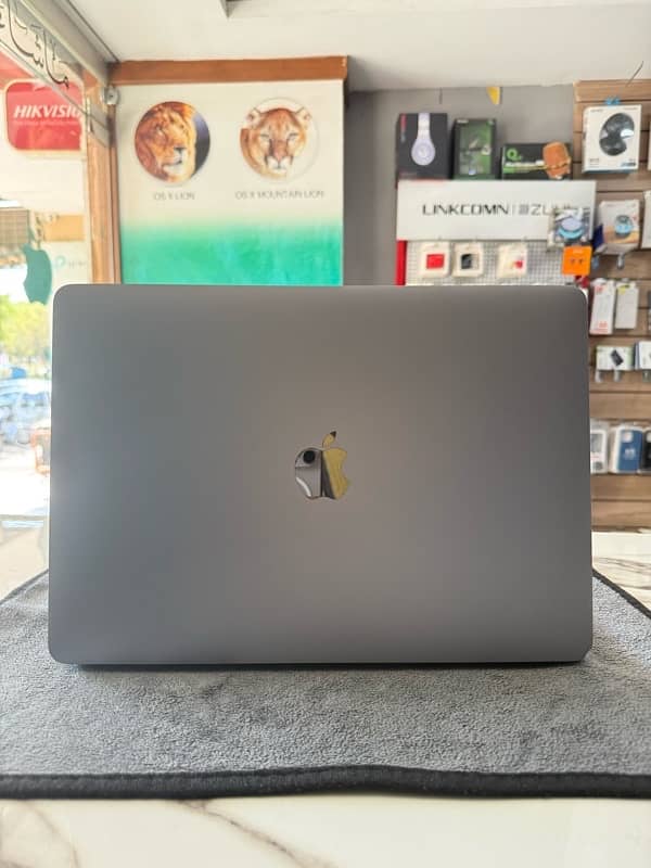 MacBook Pro M1 2