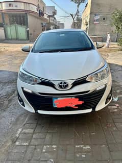 Toyota Yaris 1.5 CVT-I ATIV X 2021  Model Full Option In Showroom Cond