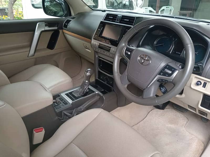 Toyota Prado tx 2017 9