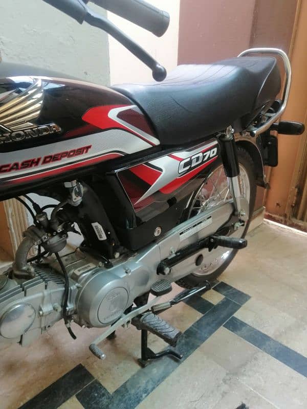 Honda cd black 100% ok 0