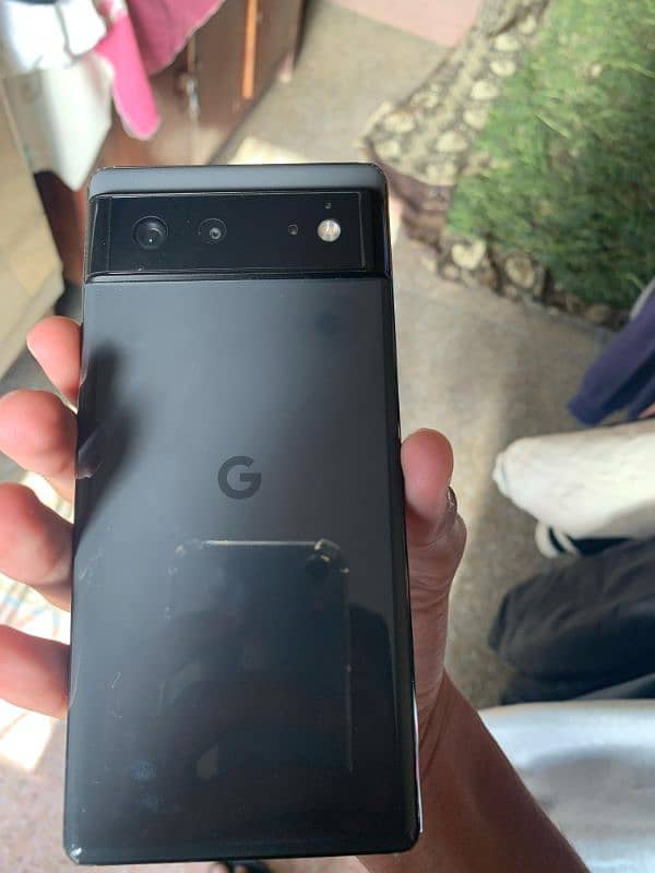 Google pixel 6 10/10 condition 0