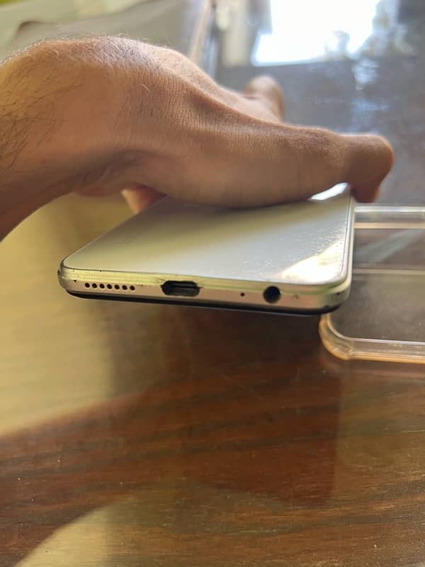Infinix Hot 12 ( 6+5 /128 GB ) 3