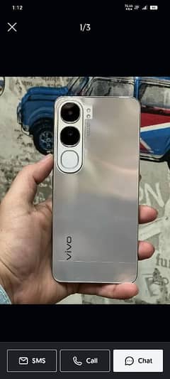 Vivo y 200. Exchange Possible