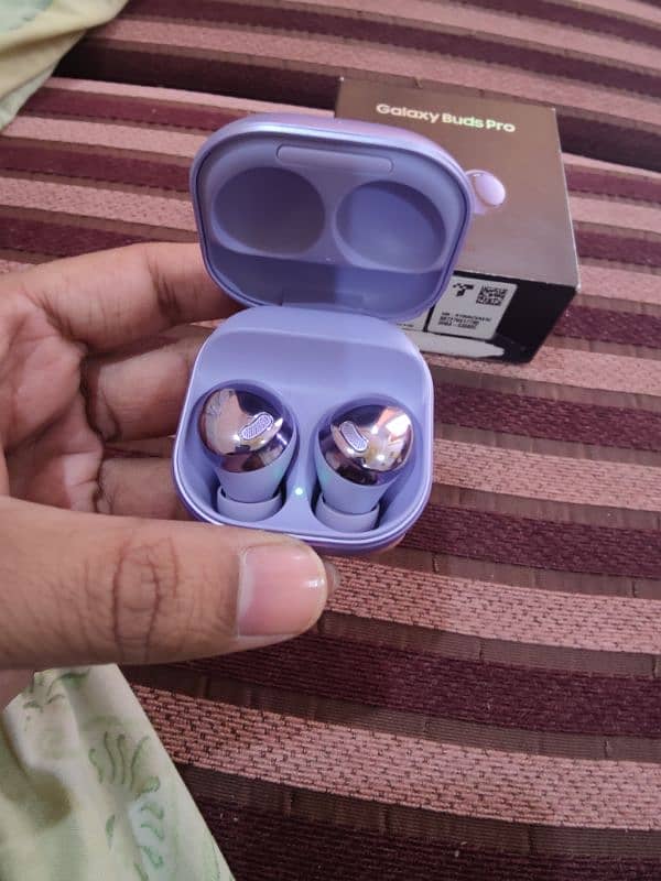 Samsung Galaxy Buds Pro Condition 10/10 (Original) 6