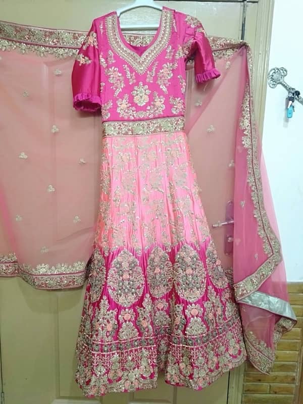 Shadi heavy suits in resonable price 8