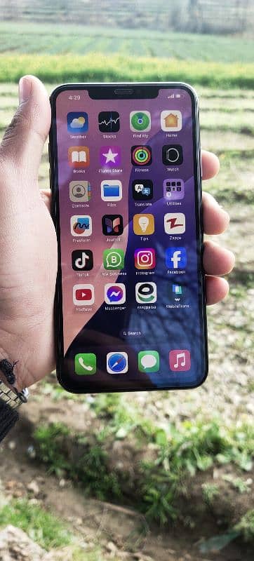 iphone xsmax PTA approved 256GB urgent sell 2