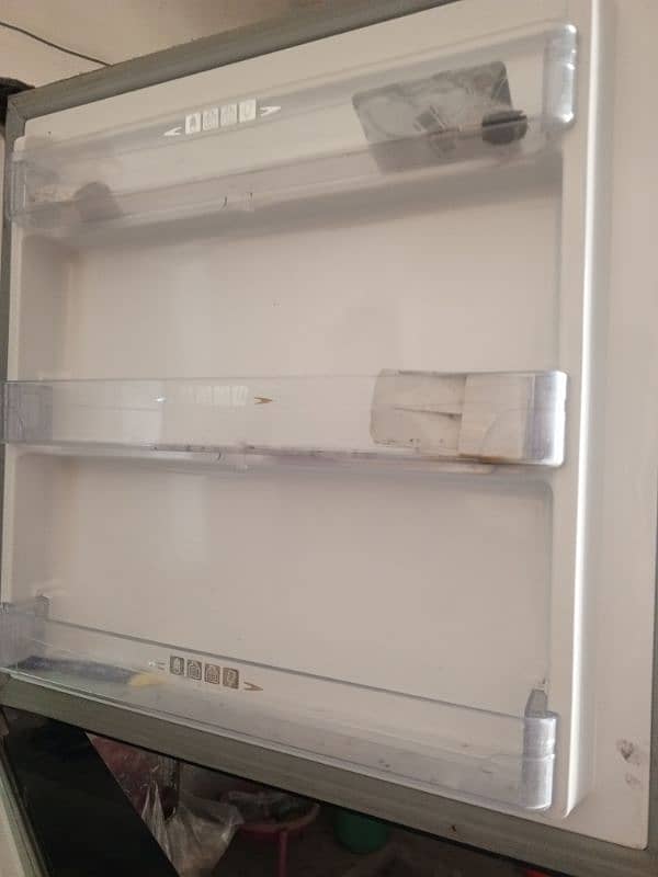 refrigerator 3