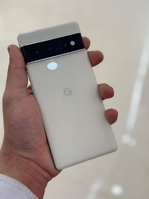 i m selling Google pixel 6 pro 3