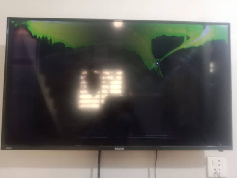 41" Orient Jaguar LED TV. panel broken. All OK 03458038546 WhatsApp 3