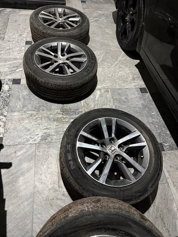 Honda Civic 11th Gen 16 inches rims 1