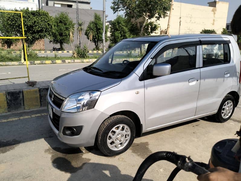 Suzuki Wagon R 2019 3