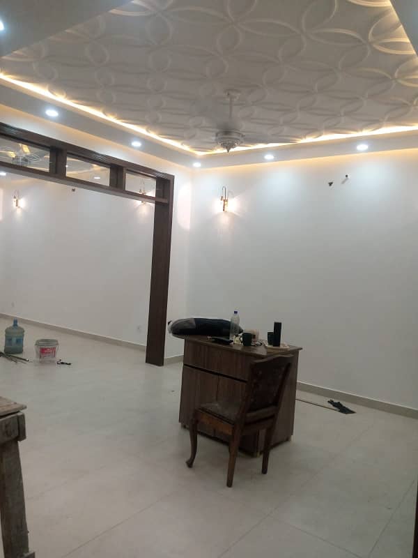 10 Marla House For Sale In Paragon City Lahore 10