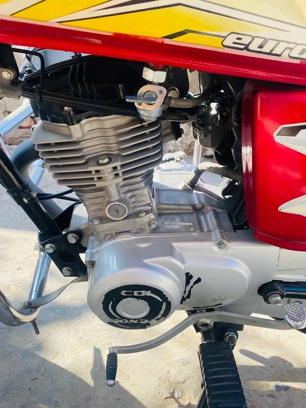 Honda 125 for sale in a mint condition 3