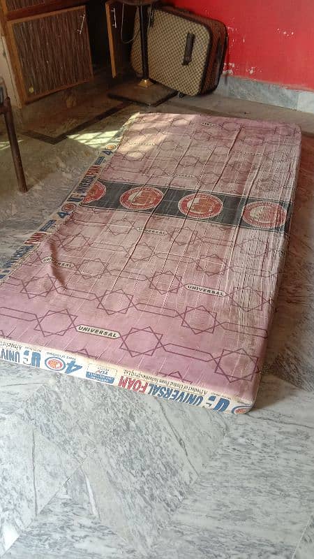 2 single bed mattress, universal compn 15