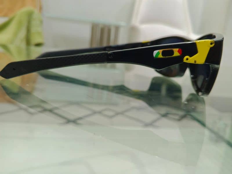 Oakley Jupiter USA 3