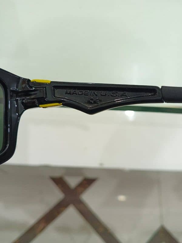 Oakley Jupiter USA 5