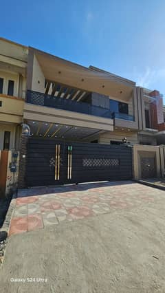 9 Marla Brand New House Available For Sale