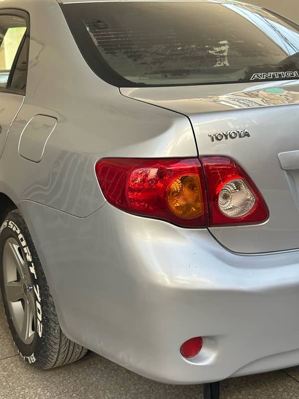 Toyota Corolla GLI 2010 6