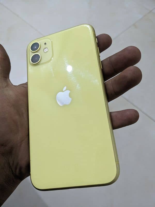 iphone 11 128gb factory unlocked all ok contact 031860/3087 0