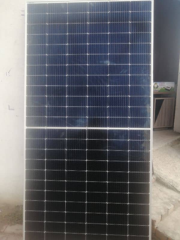 Double side charge solar Plate 585 watt 1