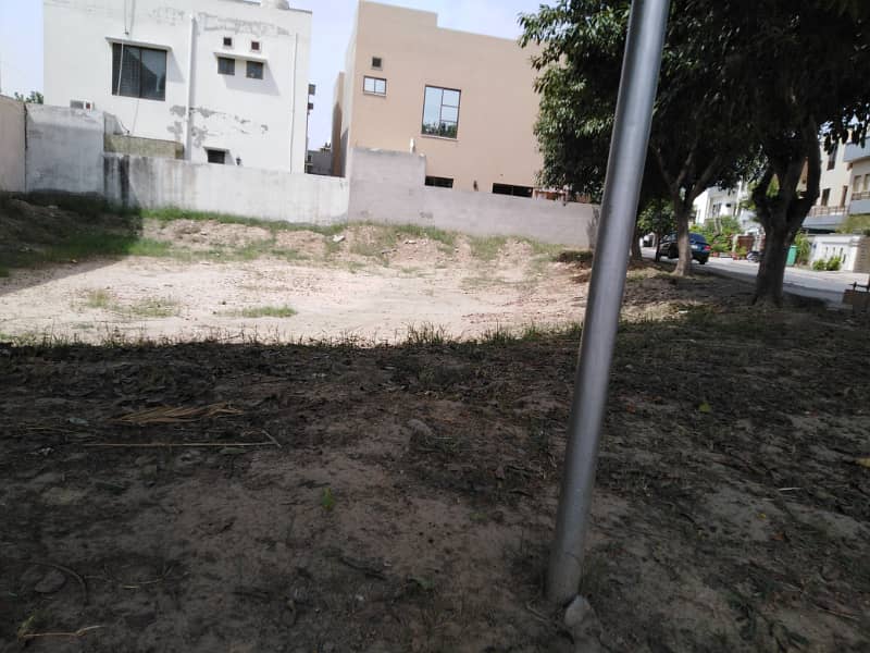 Facing Park Two Side Open 10 Marla Developed Cheapest Residential Plot At Excellent And Builder Location Is Available For Sale In Talha Block Bahria Town Lahor 32