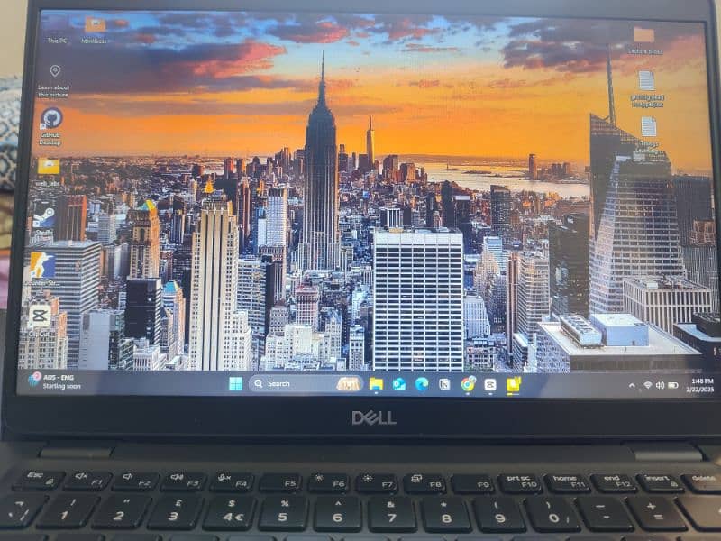 Dell latitude 5300 i5 8th gen 4