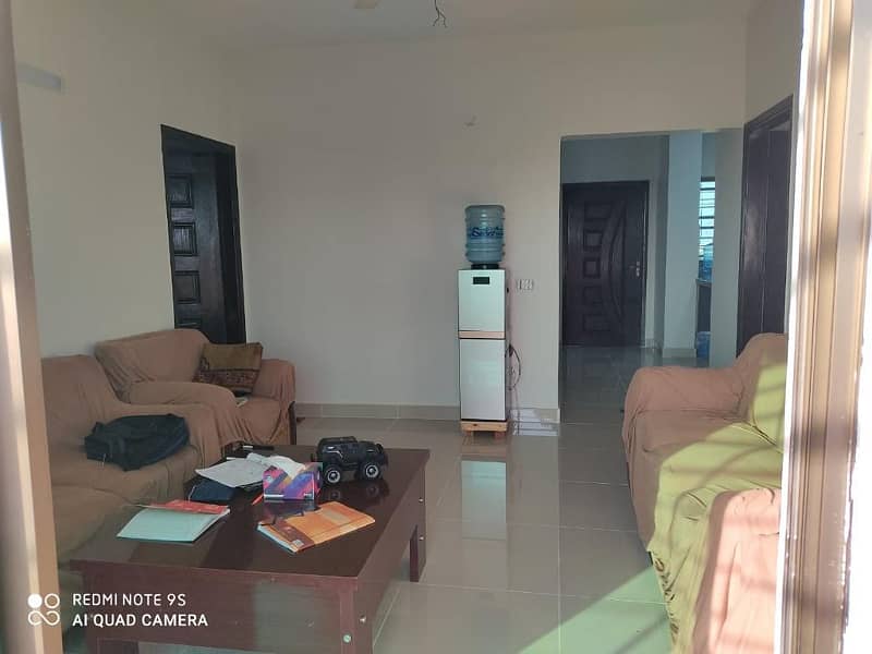 Flat 2 BED DD CORNER PURE WEST OPEN/ROAD FACING (1350-SQ-FT) 8