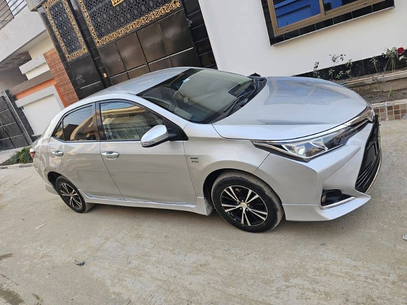 Toyota Corolla GLI 2017 1