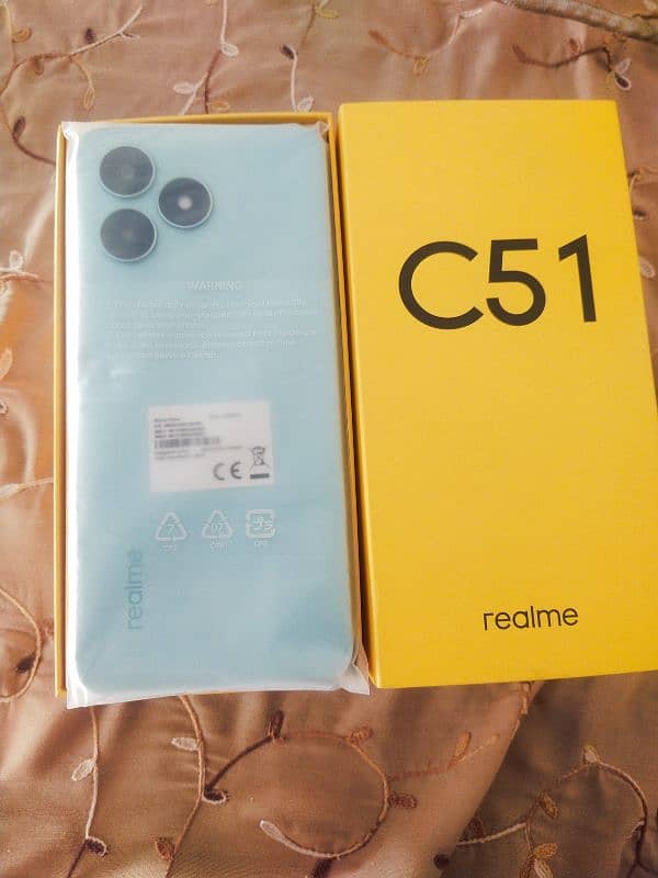 realme c51 4/128 2