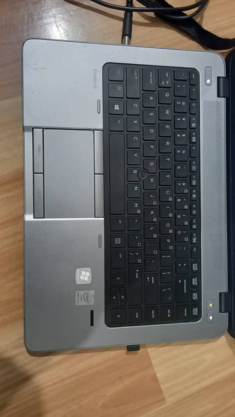 HP i5 Elite book 840 2