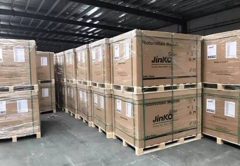 Jinko 585 Bifacial @ Best Rate 0