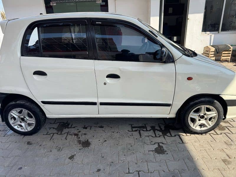 Hyundai Santro 2005 8