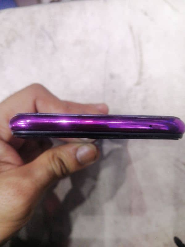 oppo f9 pro condition 10by 10 4