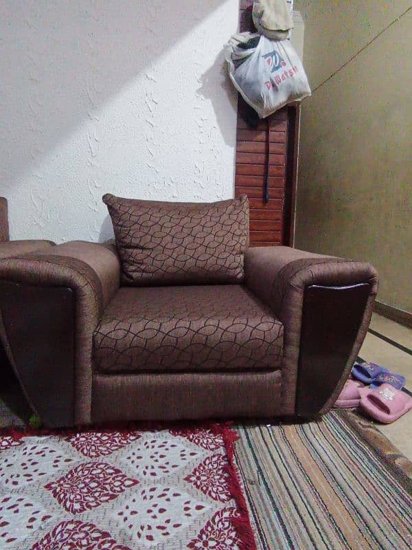 7 Seater Newly Furnished Sofa Set 3