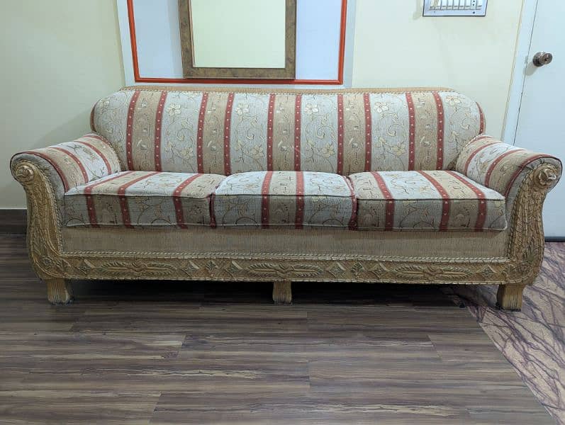 Elegant Hand-Carved Wooden Sofa Set - 5 Seater 2