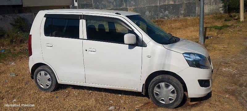 Suzuki Wagon R 2017 1