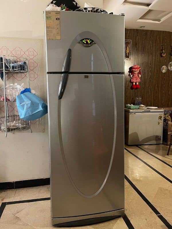 Fridge for sale 0