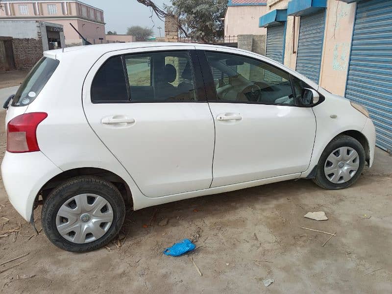 Toyota Vitz 2005 1