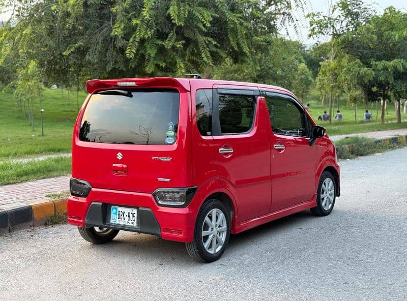 Suzuki Wagon R Stingray Hybrid 2018 3