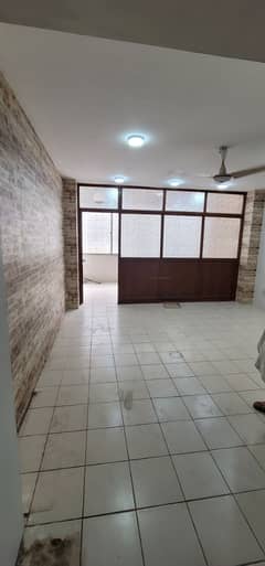 Sami furnished office for rent 500sqft in shahar e Faisal.