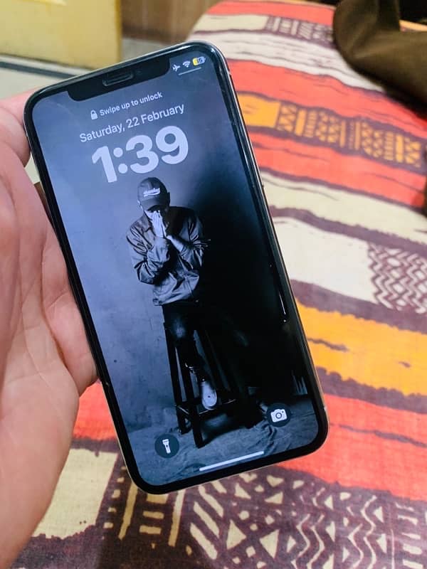 iphone 11 pro 0