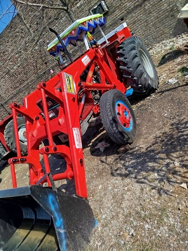 Tractor 385 model 2019 with new loader 1