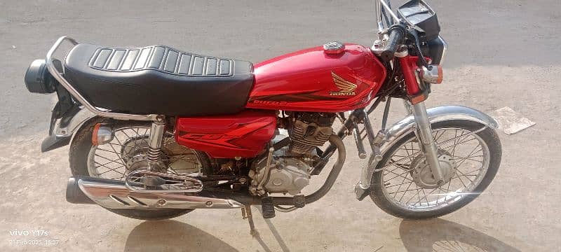 19 modal bike ha all ok bike ha urgent sale Karni ha 1