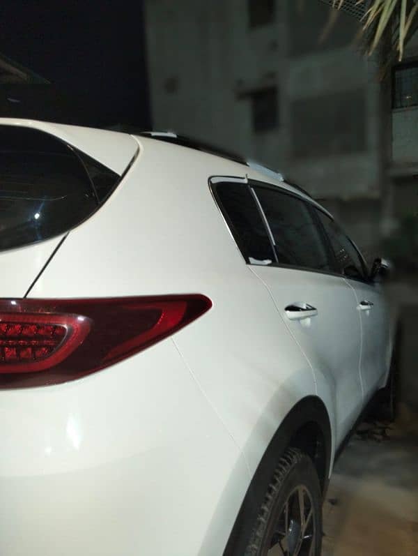 KIA Sportage AWD 2023 2024 5